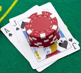 Blackjack Casino Games: Live Dealer Action