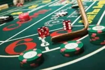 play online craps at online casinos